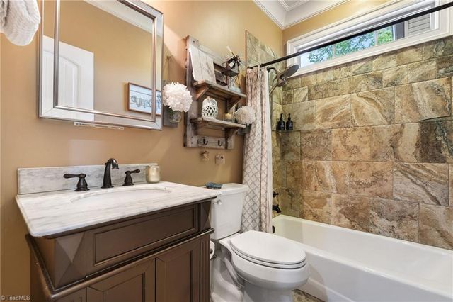 7336 Henson Forest Drive, Summerfield, NC 27358