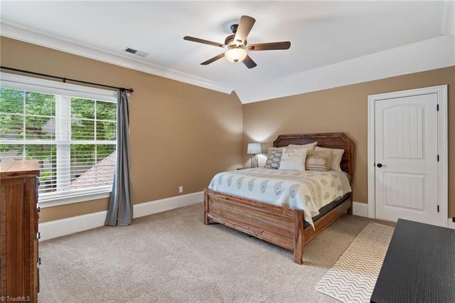 7336 Henson Forest Drive, Summerfield, NC 27358