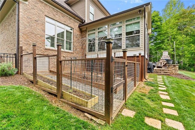7336 Henson Forest Drive, Summerfield, NC 27358