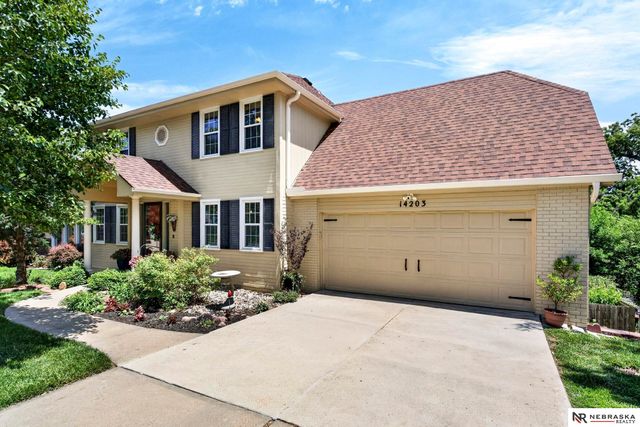14203 S 34th Street, Bellevue, NE 68123