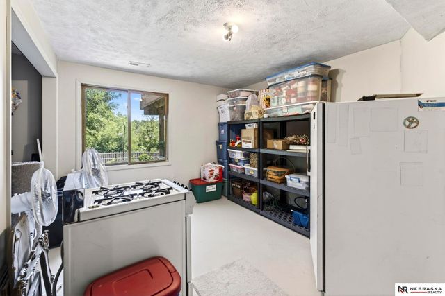 14203 S 34th Street, Bellevue, NE 68123