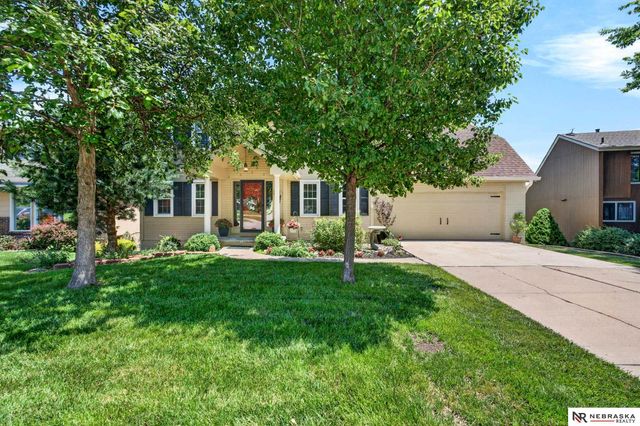 14203 S 34th Street, Bellevue, NE 68123