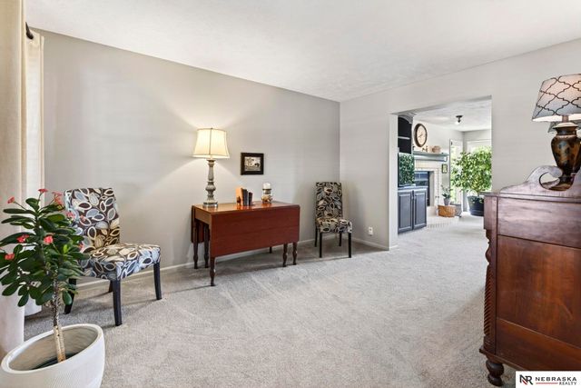 14203 S 34th Street, Bellevue, NE 68123