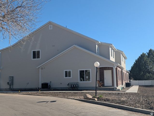 781 N PHEASANTBROOK DR, Centerville, UT 84014