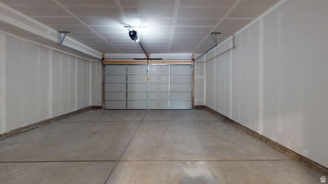 781 N PHEASANTBROOK DR, Centerville, UT 84014