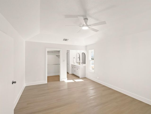 13210 Woodthorpe ST, Austin, TX 78729