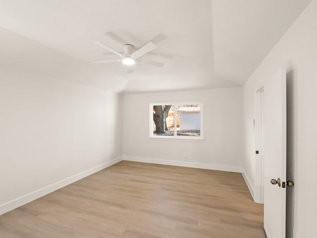 13210 Woodthorpe ST, Austin, TX 78729