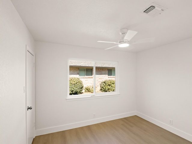 13210 Woodthorpe ST, Austin, TX 78729