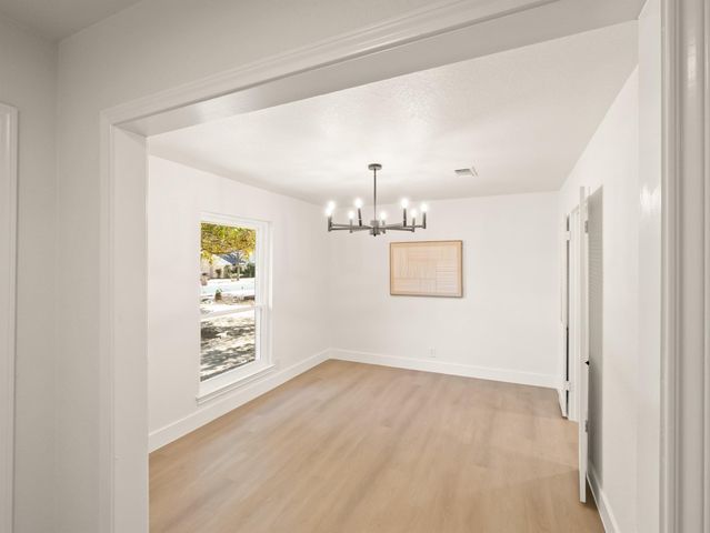 13210 Woodthorpe ST, Austin, TX 78729