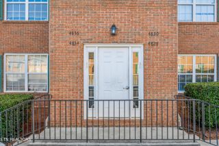 4828 Poplar Crest Way, Knoxville, TN 37918