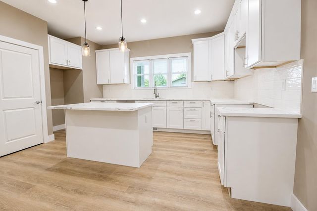 809 E Culver Road, Knox, IN 46534