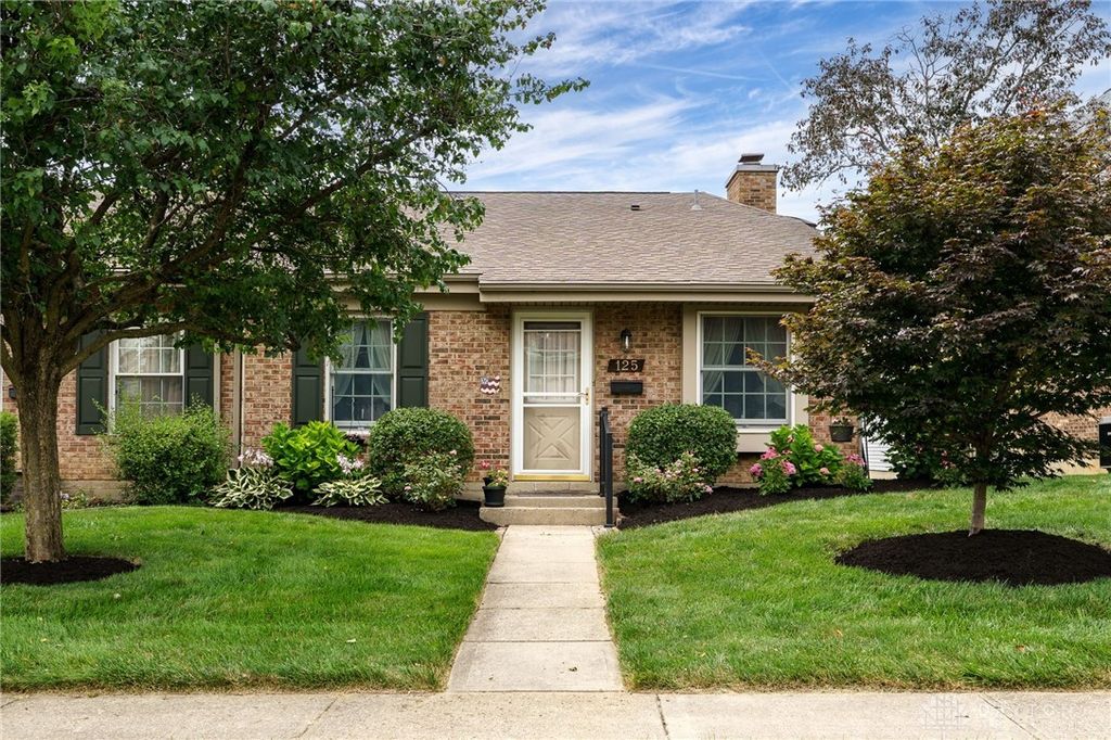 125 E Van Lake Drive, Vandalia, OH 45377