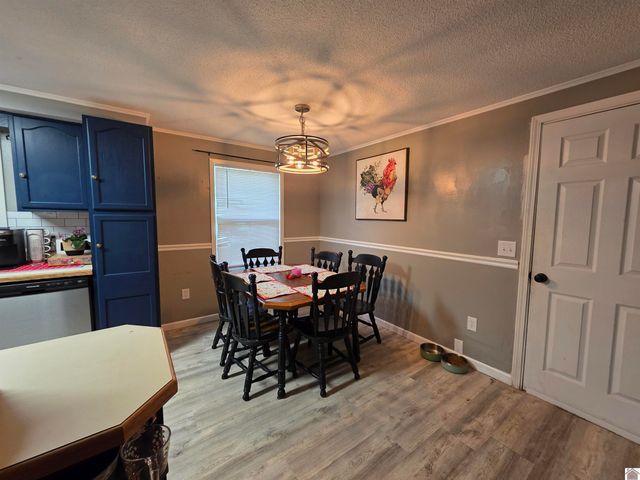 1501 Creekside Drive, Paducah, KY 42003