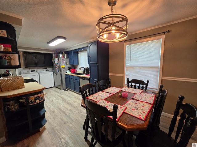 1501 Creekside Drive, Paducah, KY 42003