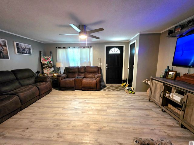 1501 Creekside Drive, Paducah, KY 42003