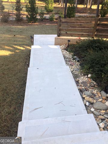 37 Farmstead Way, Senoia, GA 30276