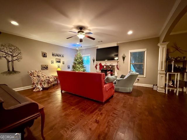 37 Farmstead Way, Senoia, GA 30276