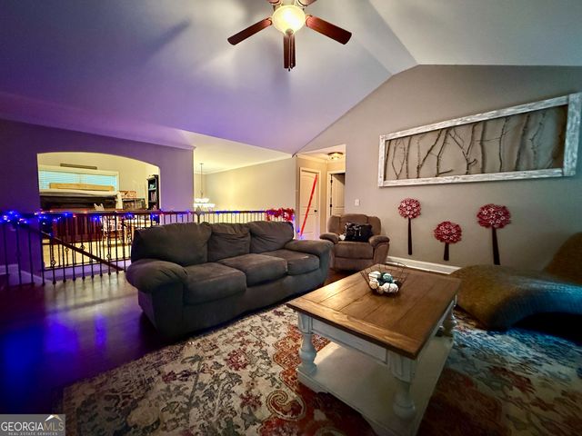 37 Farmstead Way, Senoia, GA 30276