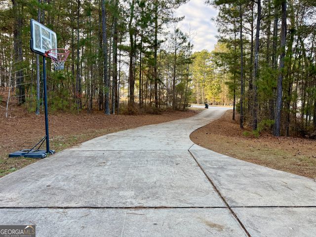 37 Farmstead Way, Senoia, GA 30276