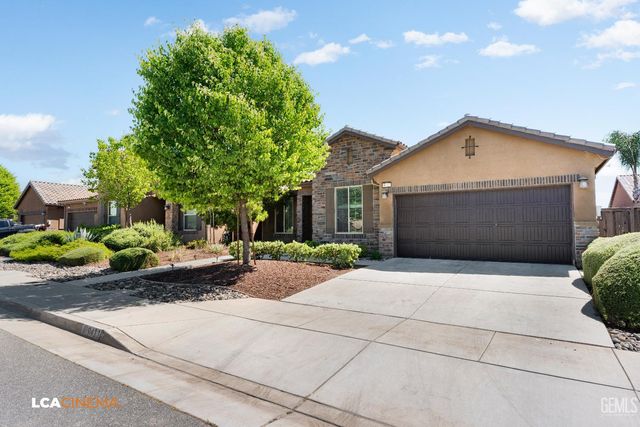 9411 Flowertree Drive, Shafter, CA 93263