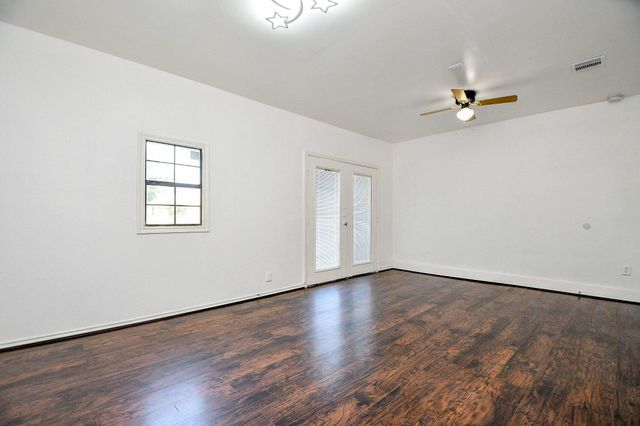 7203 Santa Rita Drive, Houston, TX 77083