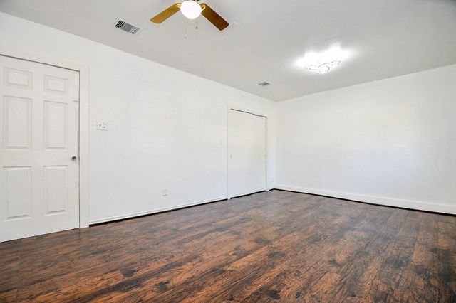 7203 Santa Rita Drive, Houston, TX 77083