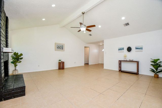 7203 Santa Rita Drive, Houston, TX 77083