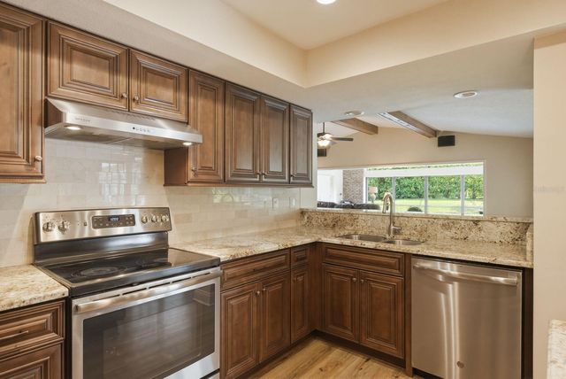 3472 SHORELINE CIRCLE, Palm Harbor, FL 34684