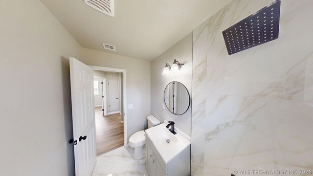 241 E 53rd Street N, Tulsa, OK 74126