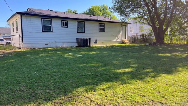 241 E 53rd Street N, Tulsa, OK 74126