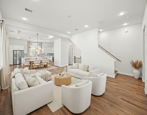 719 Leverkuhn Street, Houston, TX 77007
