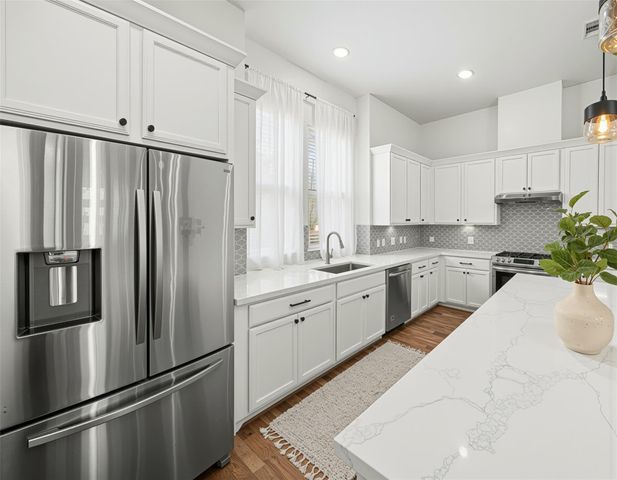719 Leverkuhn Street, Houston, TX 77007