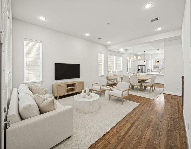 719 Leverkuhn Street, Houston, TX 77007