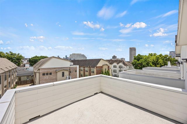 719 Leverkuhn Street, Houston, TX 77007