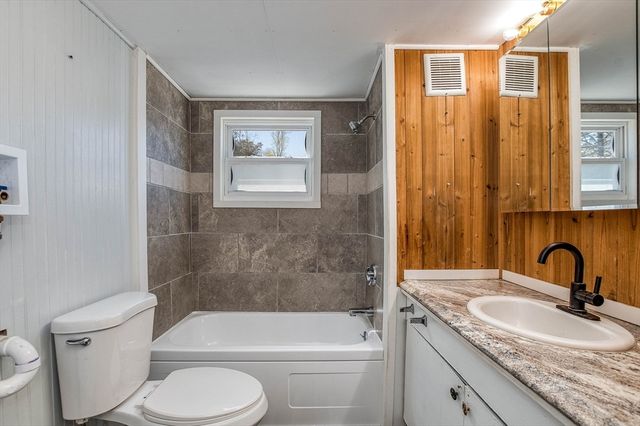 2 Depot St 2, Wareham, MA 02538