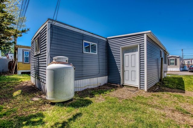 2 Depot St 2, Wareham, MA 02538