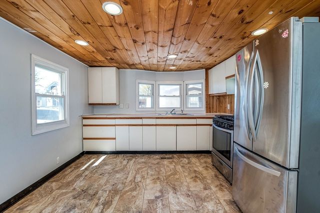 2 Depot St 2, Wareham, MA 02538
