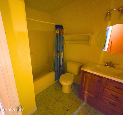 225 County Road 587, Englewood, TN 37329