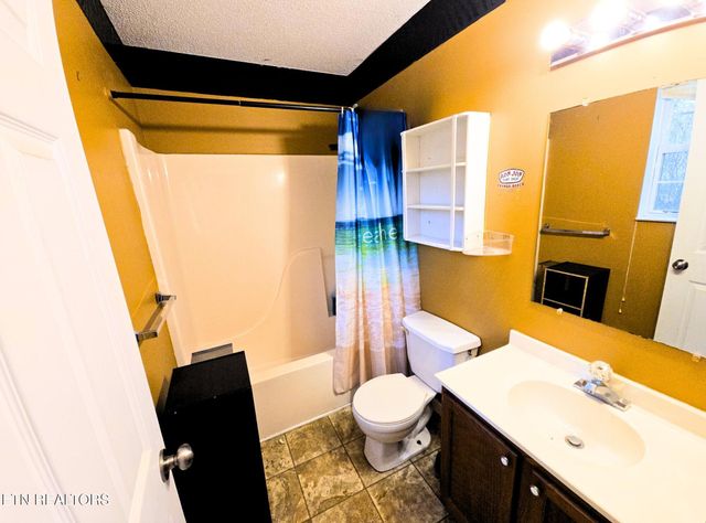 225 County Road 587, Englewood, TN 37329