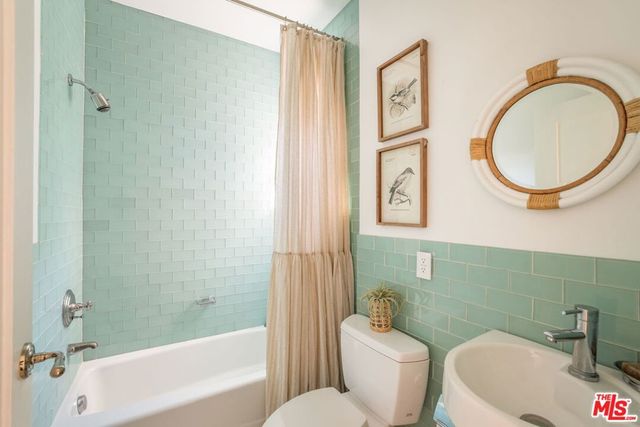 902 S Citrus Avenue, Los Angeles, CA 90036