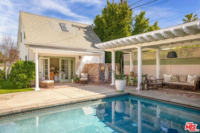 902 S Citrus Avenue, Los Angeles, CA 90036