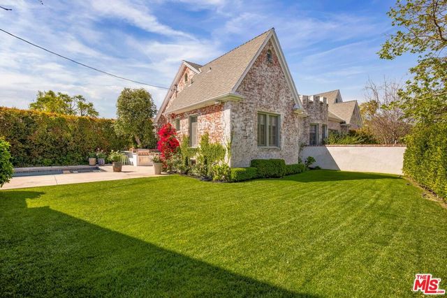 902 S Citrus Avenue, Los Angeles, CA 90036