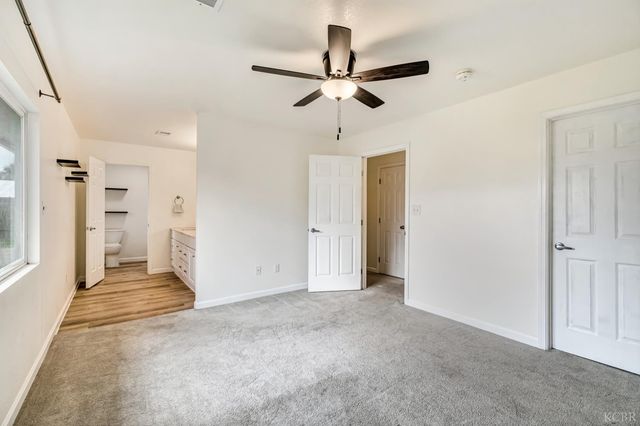 1359 Acacia Court, Lemoore, CA 93245