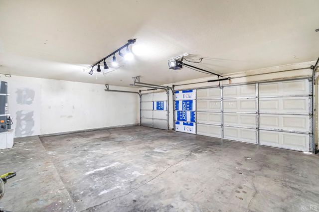 1359 Acacia Court, Lemoore, CA 93245