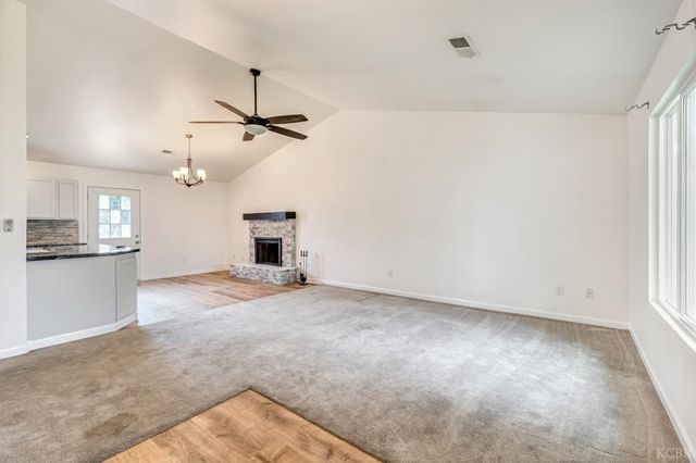 1359 Acacia Court, Lemoore, CA 93245