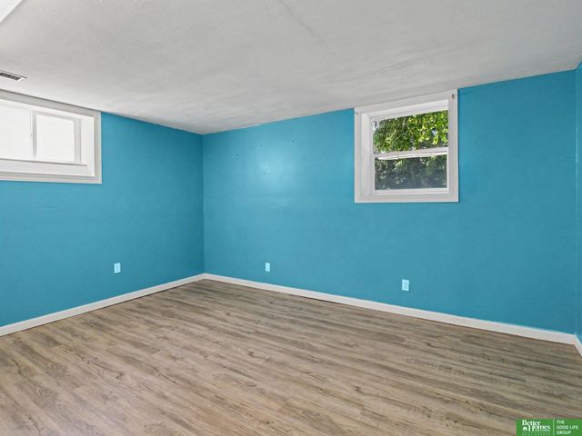 306 Bellevue Boulevard, Bellevue, NE 68005