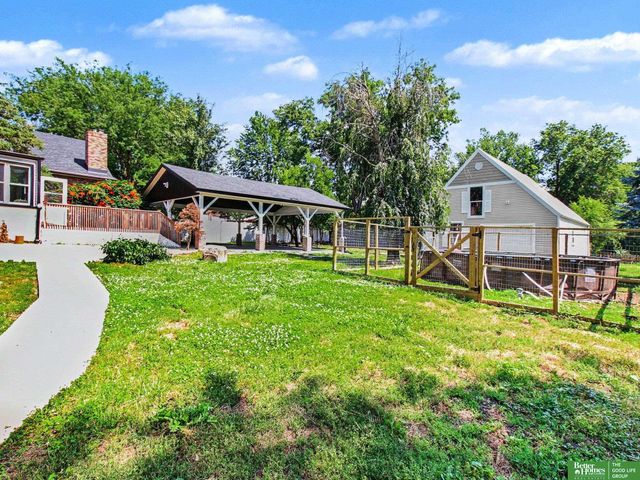 306 Bellevue Boulevard, Bellevue, NE 68005