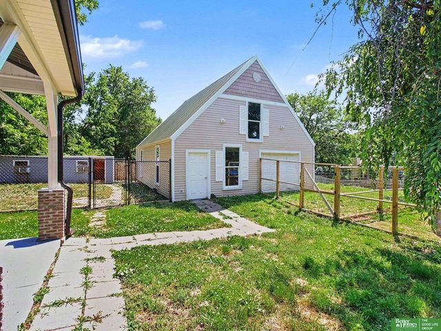 306 Bellevue Boulevard, Bellevue, NE 68005