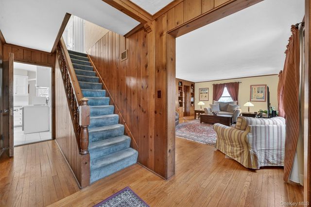 427 Westchester Avenue, White Plains, NY 10604