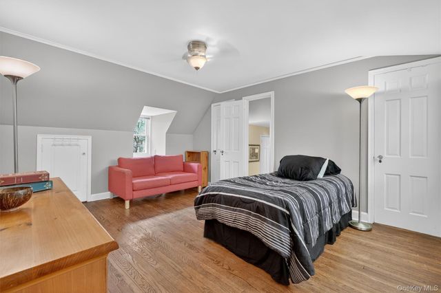 427 Westchester Avenue, White Plains, NY 10604